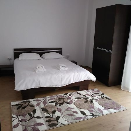Alexys Residence 4 Ясси Екстер'єр фото